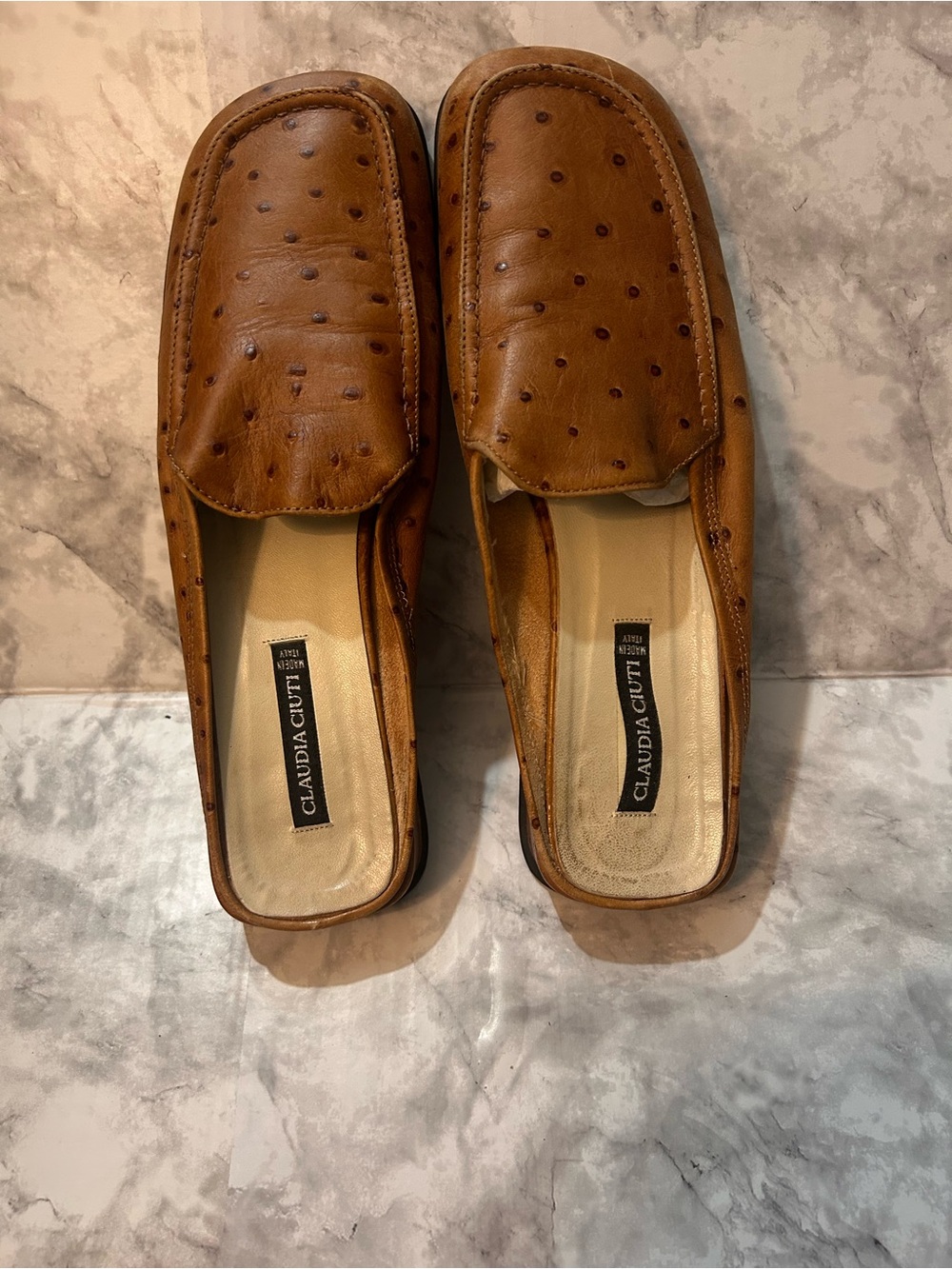 Claudia Ciuti Women’s Tan Leather Moccasin Slip-Ons